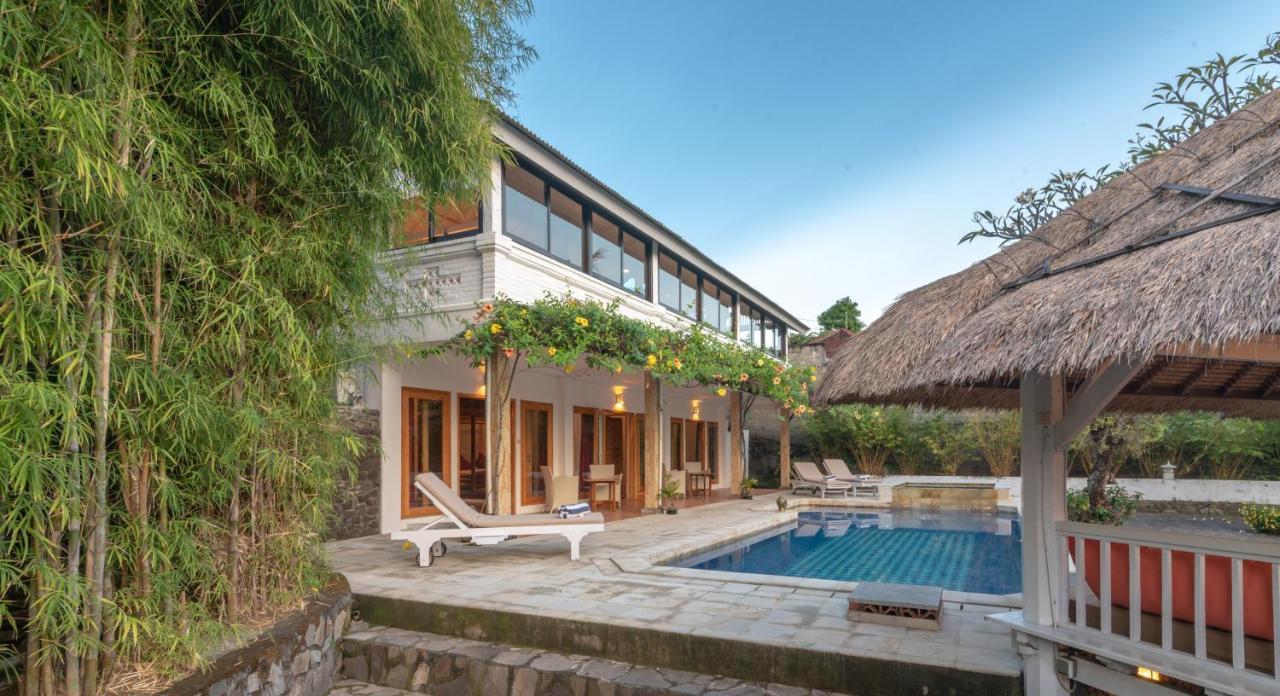 Villa Dinding Batu Singaraja Exterior foto